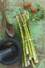 Bundle of fresh green asparagus — Stock Photo