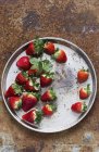 Fresh strawberries on silver tray — Stock Photo