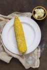 Приготовлену кукурудзи хоб — стокове фото