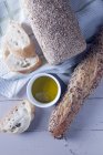 Seeded bread on towel — Stock Photo