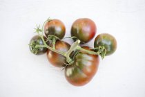 Чёрные помидоры крима — стоковое фото