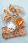 Apricots hearts on rack — Stock Photo