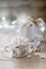 Christmas popcorn with sugar — Stock Photo