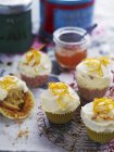 Cupcakes with buttercream and zest — Stock Photo