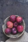 Bol de pommes rouges — Photo de stock
