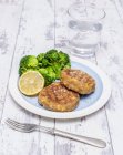 Prawn and sweetcorn fritters — Stock Photo