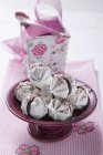 Chocolate-filled meringues — Stock Photo