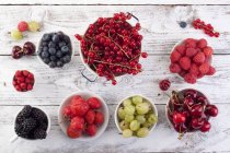 Fresh berries and cherries — Stock Photo