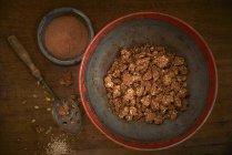 Granola a base di noci, frutta e cereali — Foto stock