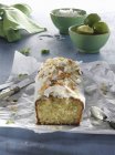 Lime and coconut cake — Stock Photo