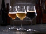 Três tipos de cerveja — Fotografia de Stock