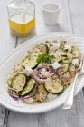 Salade de quinoa avec courgette — Photo de stock