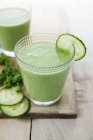 Kale smoothie with apple — Stock Photo