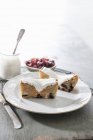 Closeup view of Blondies cakes with sour cream — Stock Photo
