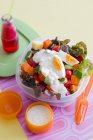 Vegetable salad with sauce and boiled eggs — Stock Photo