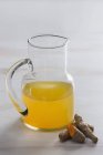 Fresh turmeric juice — Stock Photo