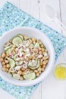 Chickpea salad with cucumber — Stock Photo