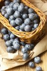 Basket of fresh blueberries — Stock Photo