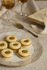 Карамельное печенье и десерт — стоковое фото