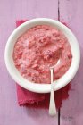 Strawberry pure with organic yogurt — Stock Photo