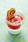 Closeup view of raspberry quark with a palmier — Stock Photo