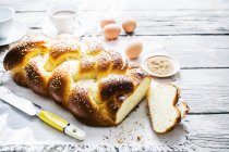 Treccia di pane dolce ebreo — Foto stock