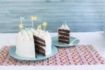 Torta di compleanno al cioccolato — Foto stock