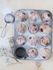 Muffins au fromage à la crème aux baies rouges — Photo de stock