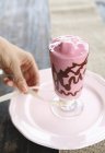 Raspberry and chocolate smoothie — Stock Photo