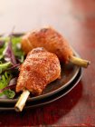 Tandoori-style chicken drumsticks — Stock Photo