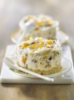 Honey and oatmeal muesli cheesecake — Stock Photo
