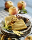 Marmorkuchen aus Apfel und Toffee — Stockfoto