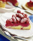 Piece of Raspberry upside-down tart — Stock Photo
