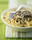 Tagliatelle pasta with lentils — Stock Photo