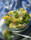 Салат с авокадо и клементином — стоковое фото