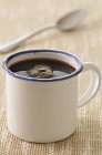 Чашка кави з олова — стокове фото