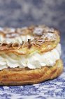 Сладкое парижско-брестское печенье — стоковое фото
