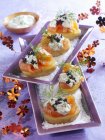Salmon Canaps with cream cheese — Stock Photo