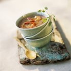 Cremige rote Reissuppe — Stockfoto