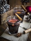 Two glasses of hot mulled wine — Stock Photo