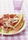 Radieschen-Wassermelonen-Salat — Stockfoto
