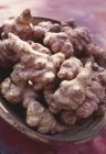 Bol de racines de gingembre frais — Photo de stock