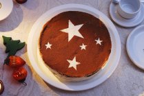 Tiramisu-Kuchen auf Teller — Stockfoto