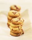 Biscotti sulla superficie tessile — Foto stock