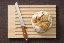 Round loaf of bread — Stock Photo