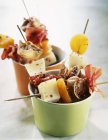 Andalusian brochettes in bowls — Stock Photo