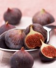 Fresh ripe Figs with halves — Stock Photo