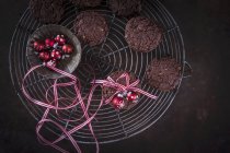 Christmas chocolate and walnut cookies — Stock Photo