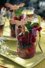 Salada de frutas de verão — Fotografia de Stock