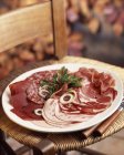 Zusammensetzung von gekochtem Fleisch — Stockfoto